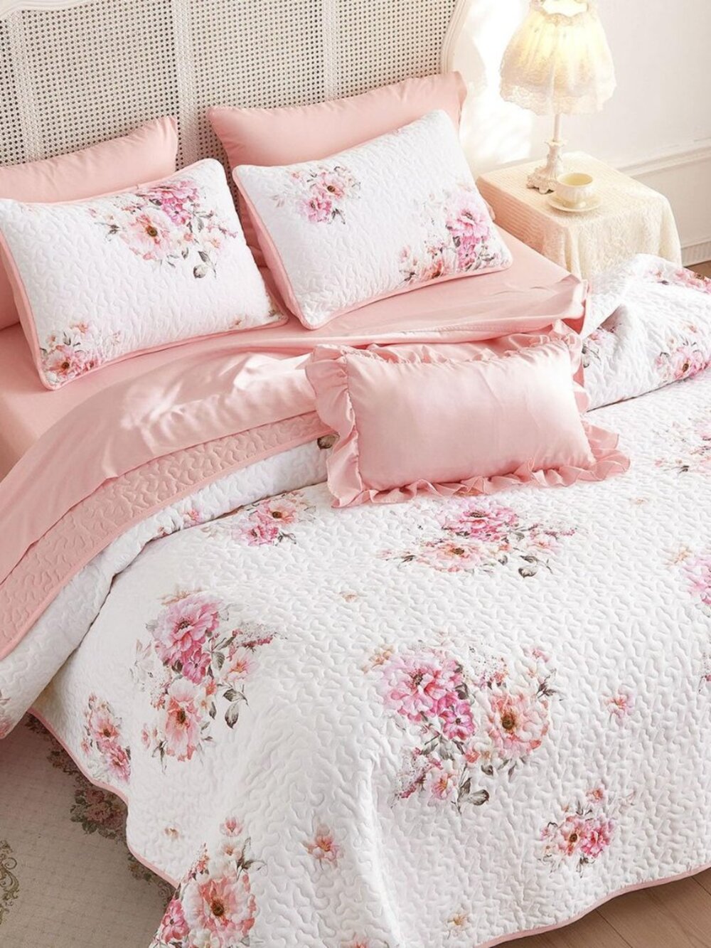 Shabby Chic Quilt Set, Floral Coquette Cottagecore Farmhouse Vintage Flowers